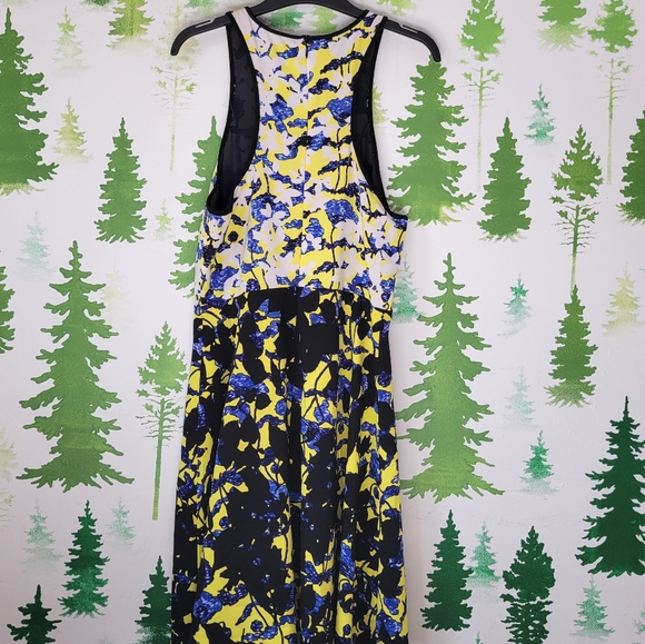 Peter Pilotto for Target Floral Print Dress. - Picture 2 of 6